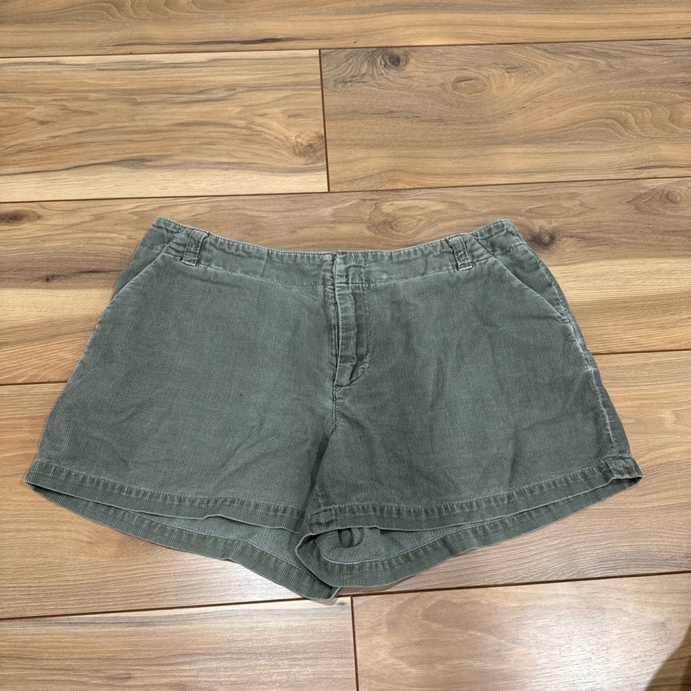 Banana Republic Sage Green Women's Cargo Shorts